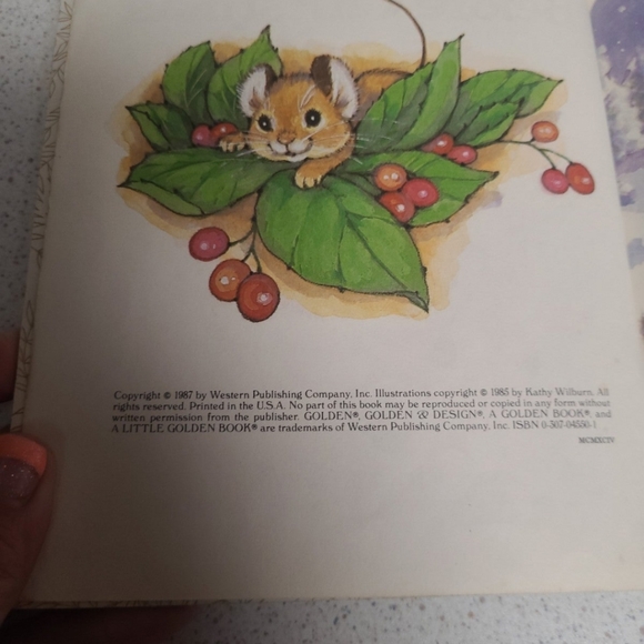 VINTAGE 1980S CHRISTMAS LITTLE GOLDEN BOOKS - Picture 3 of 8